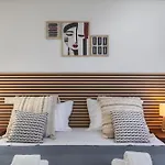 Daire Azores - Coliseu Residences