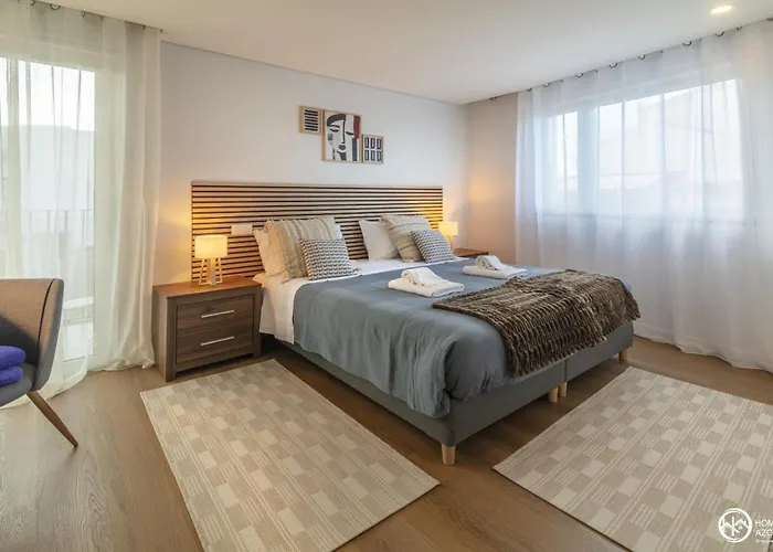 Azores - Coliseu Residences * Πόντα Ντελγκάντα